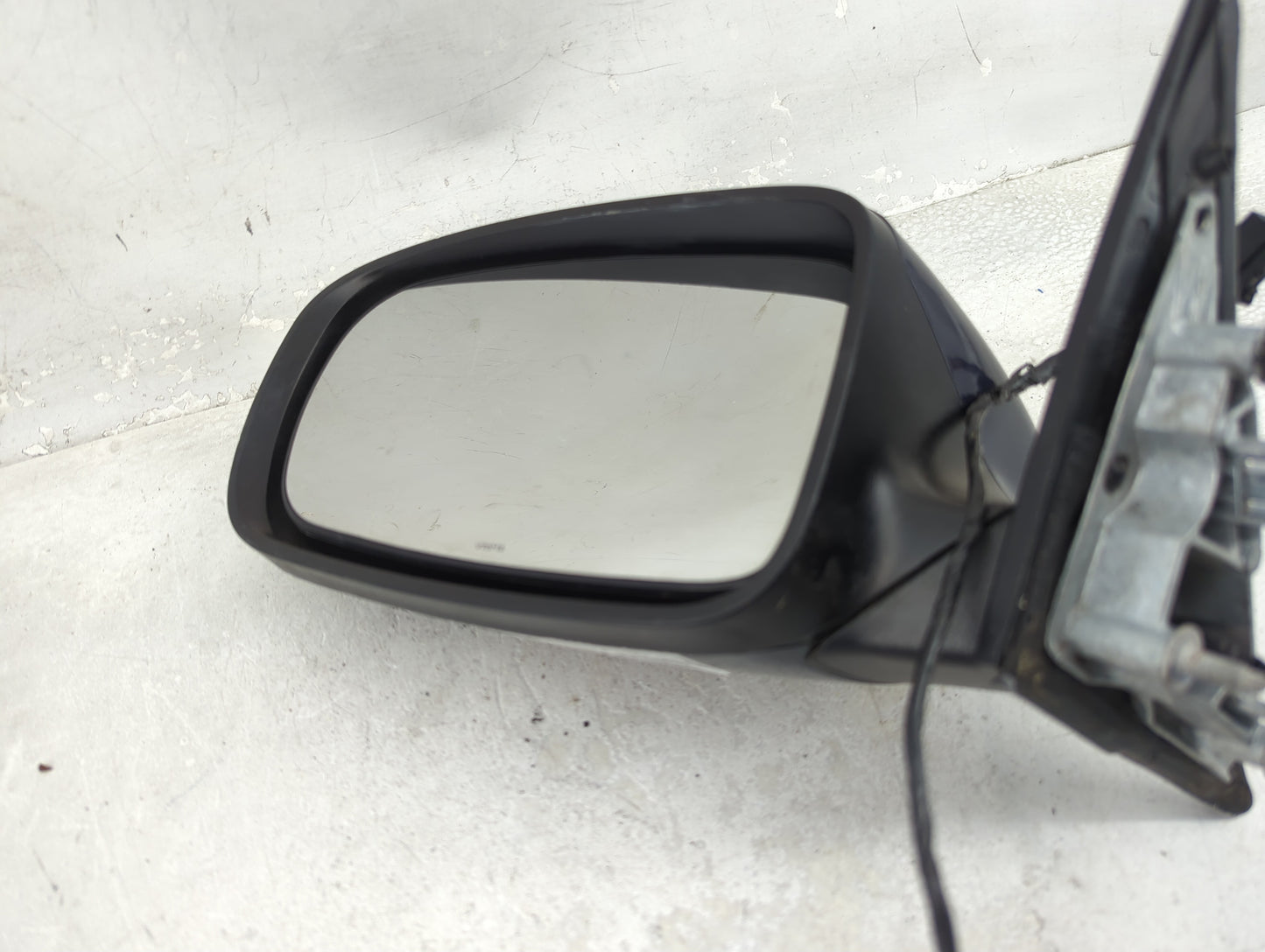 2015-2020 Dodge Charger Driver Side View Mirror - Left Door Mirror OEM Used - Oemusedautoparts1.com