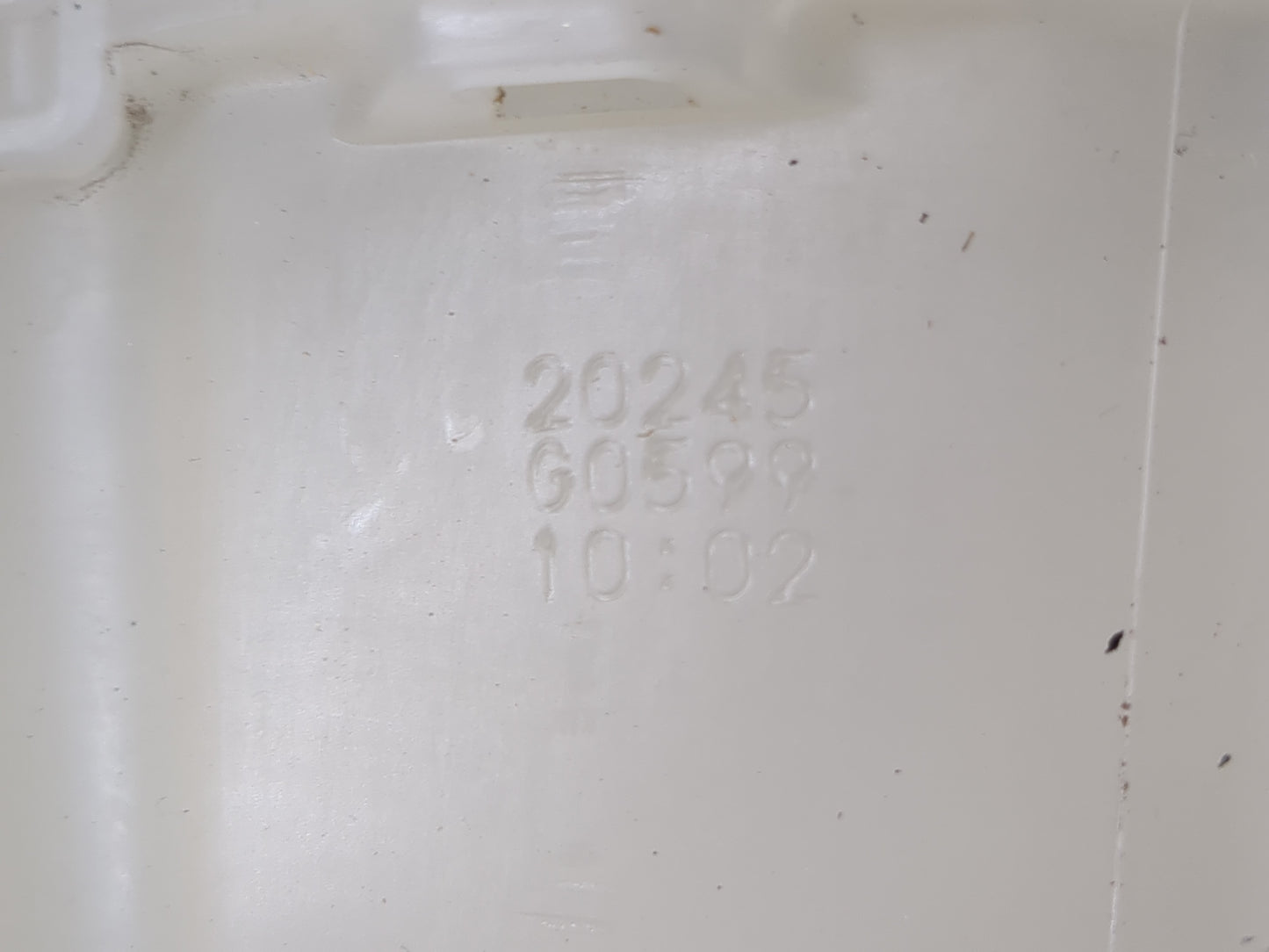 Dodge Dart Windshield Washer Fluid Reservoir Bottle Oem - Oemusedautoparts1.com