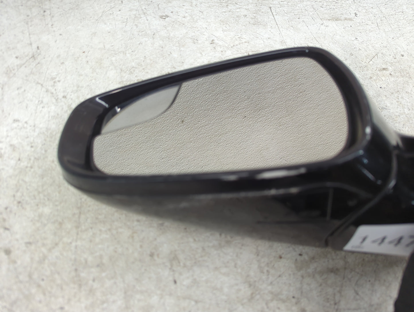 2013-2016 Dodge Dart Driver Side View Mirror - Left Door Mirror OEM Used - Oemusedautoparts1.com