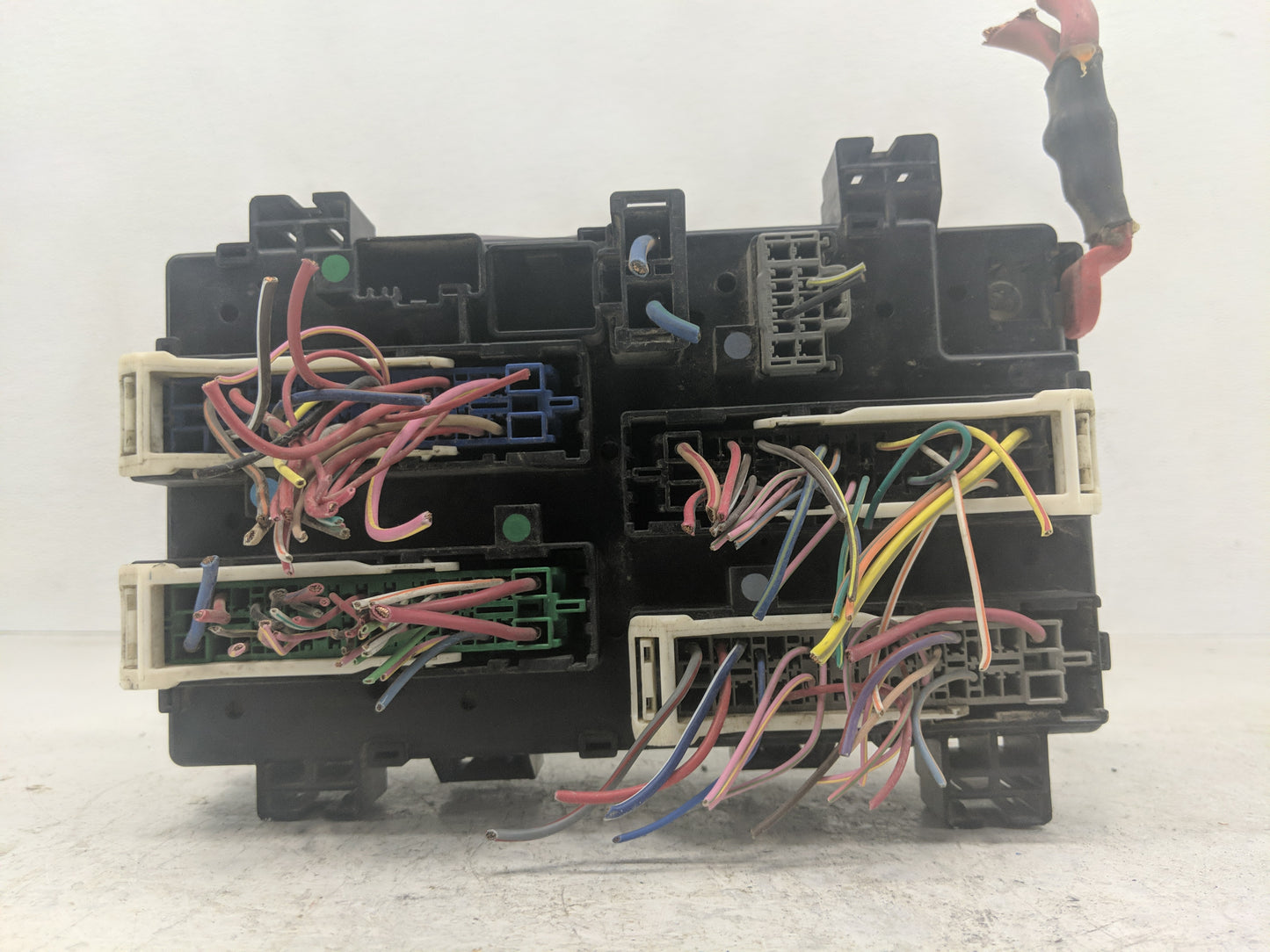 2015 Dodge Durango Fusebox Fuse Box Panel Relay Module Fits OEM Used Auto Parts - Oemusedautoparts1.com