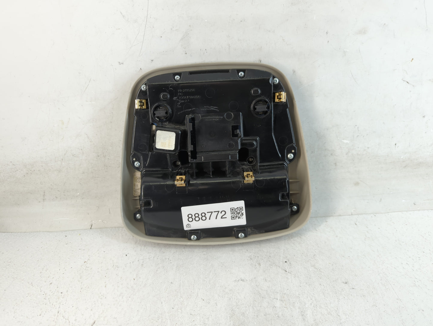 2015 Dodge Durango Overhead Roof Console - Oemusedautoparts1.com