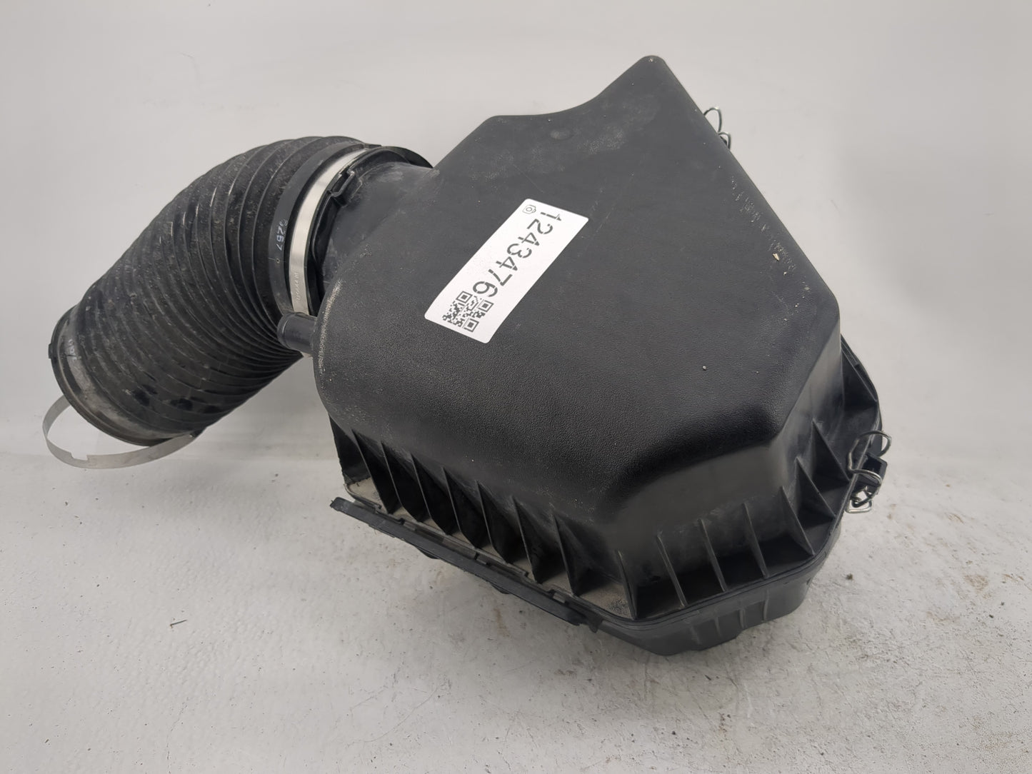 2011-2020 Dodge Grand Caravan Air Cleaner Intake-duct Hose Tube - Oemusedautoparts1.com