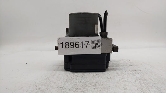 2015-2018 Dodge Grand Caravan ABS Pump Control Module Replacement P/N:P68183803AC 68183803AC Fits Fits 2015 2016 2017 2018 OEM Used Auto Parts