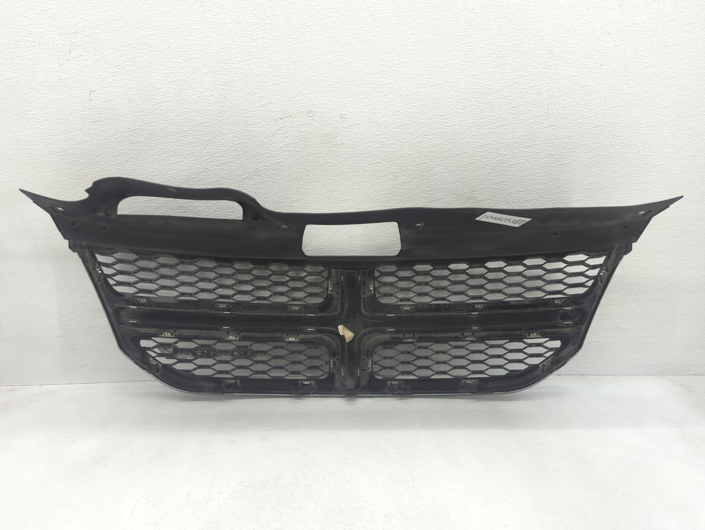2015 Dodge Journey Front Bumper Grille Cover - Oemusedautoparts1.com