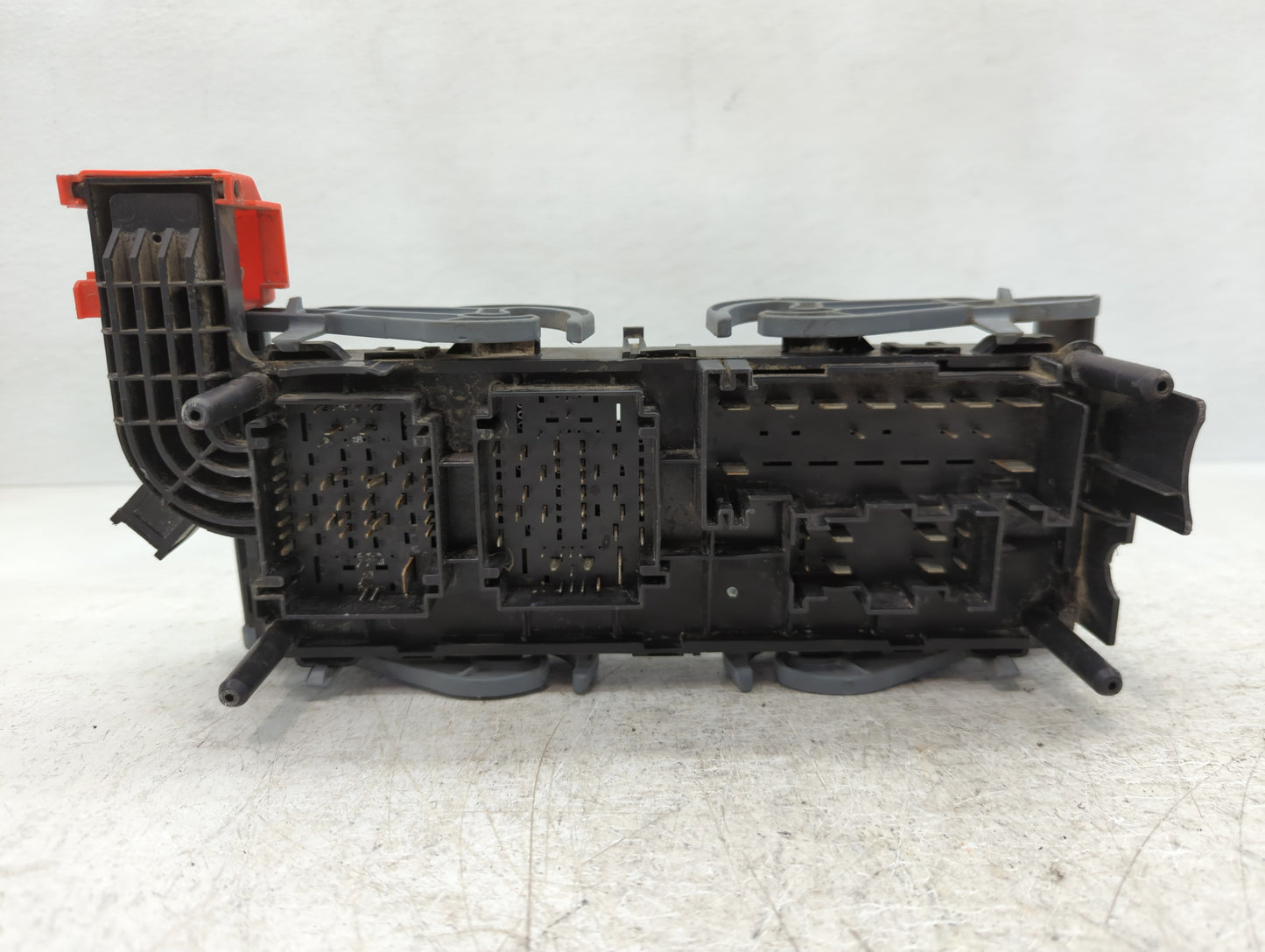 Dodge Journey Fusebox Fuse Box Relay Module Tipm 68143314ae - Oemusedautoparts1.com