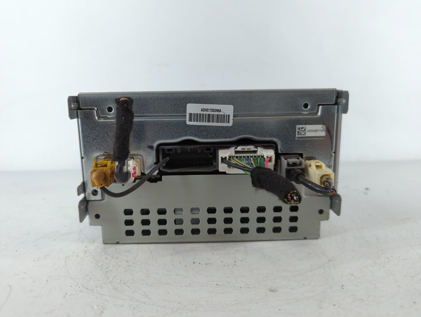 2015 Dodge Journey Radio AM FM Cd Player Receiver Replacement P/N:P68209665AD Fits OEM Used Auto Parts - Oemusedautoparts1.c
