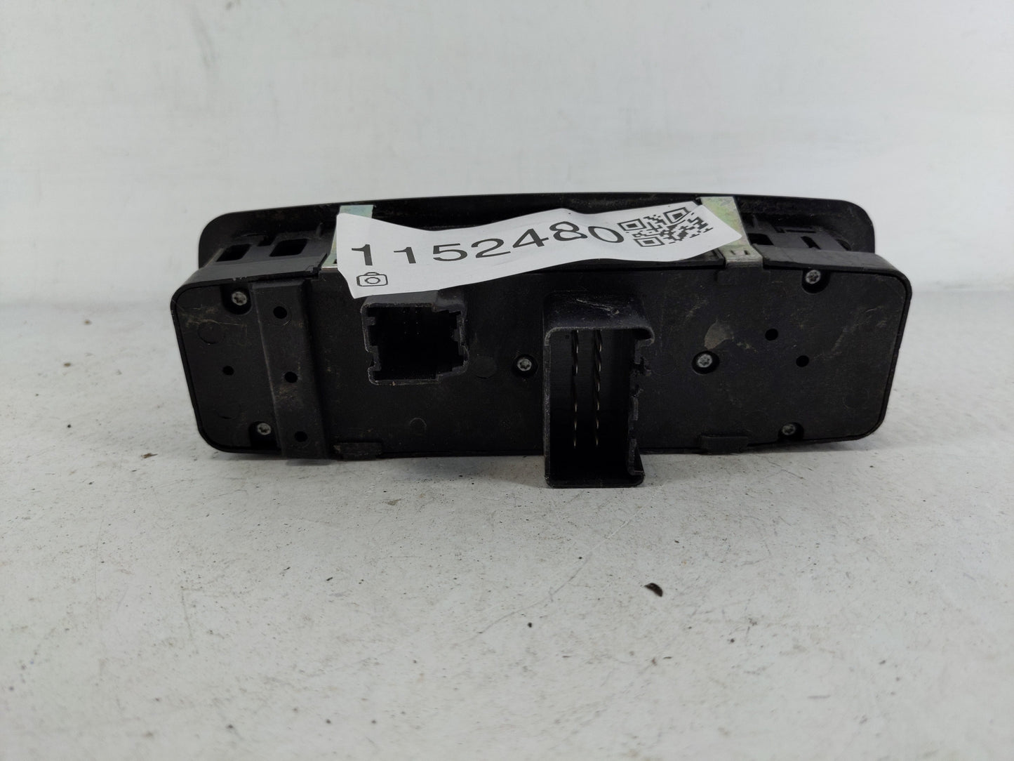 2015 Dodge Journey Master Power Window Switch Replacement Driver Side Left P/N:68084001AB Fits OEM Used Auto Parts - Oemused