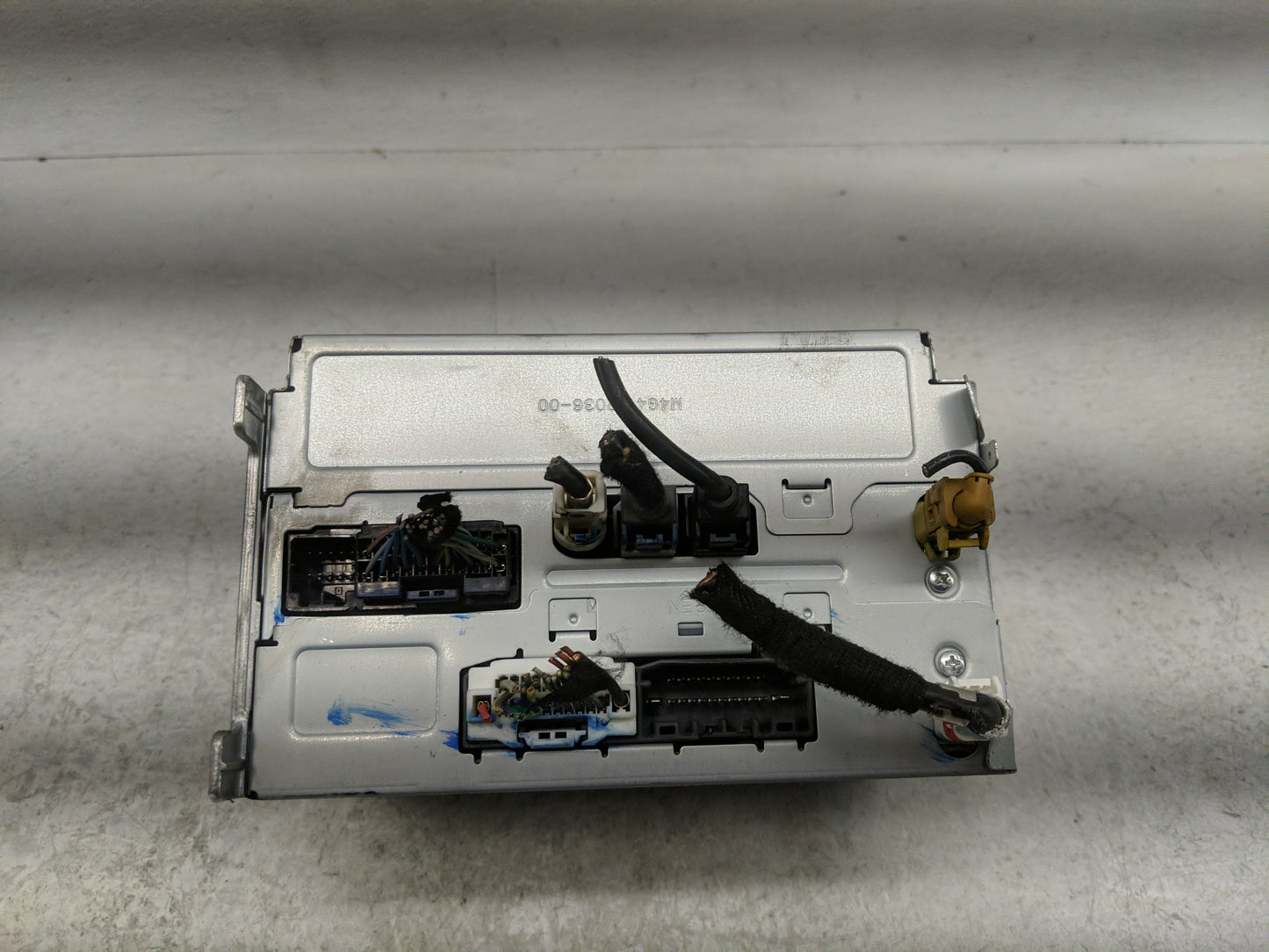 2015 Dodge Journey Radio AM FM Cd Player Receiver Replacement P/N:P68240129AA Fits OEM Used Auto Parts - Oemusedautoparts1.c