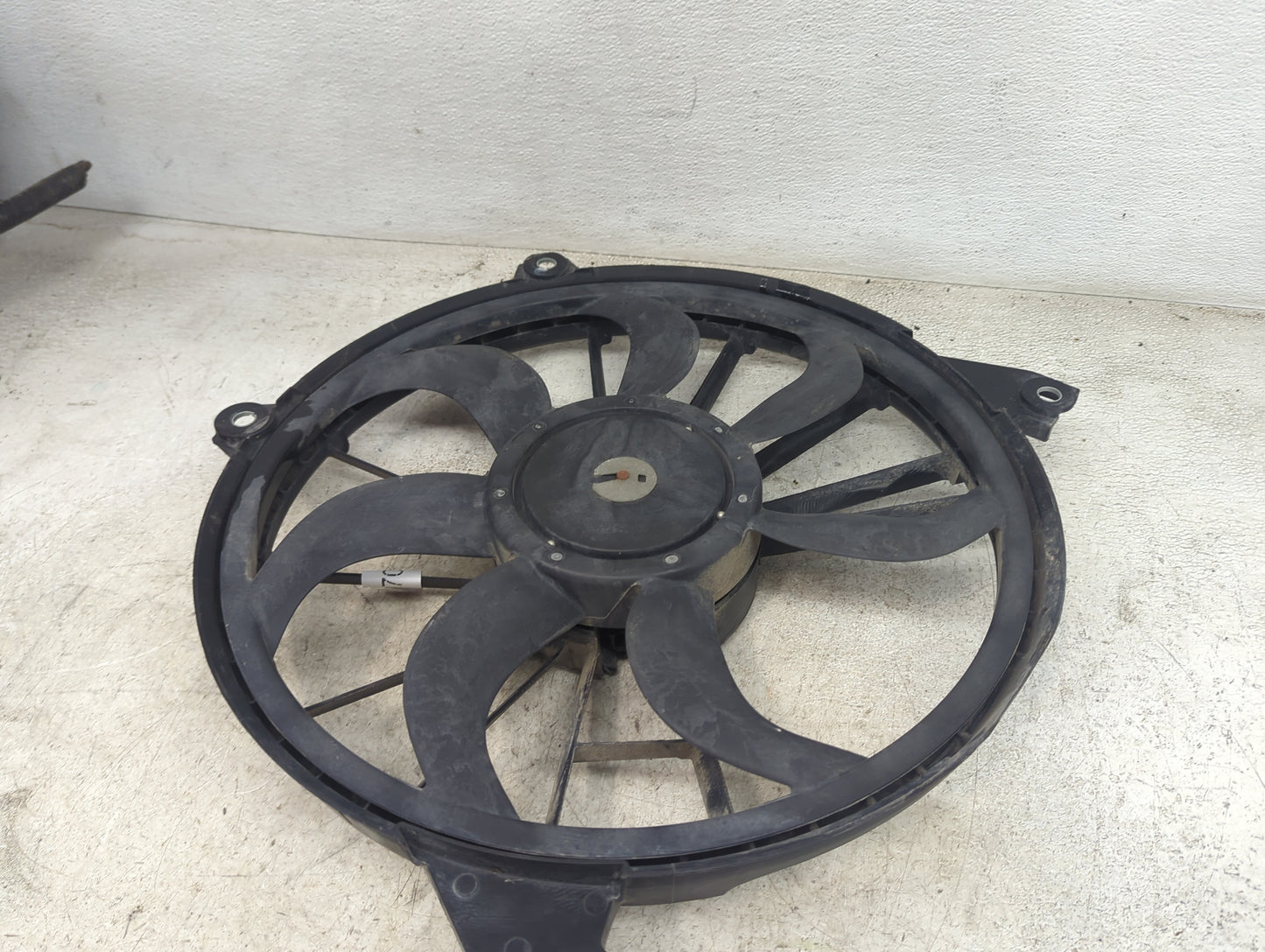 2009-2020 Dodge Journey Electric Radiator Cooling Fan Motor Assembly P/N:SY11529ECM950 5489186 Fits OEM Used Auto Parts - Oe