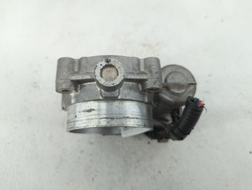 2011-2019 Dodge Journey Throttle Body P/N:05184349AE 05184349AC Fits OEM Used Auto Parts