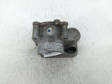 2009-2018 Dodge Journey Throttle Body Fits Fits 2007 2008 2009 2010 2011 2012 2013 2014 2015 2016 2017 2018 OEM Used Auto Parts