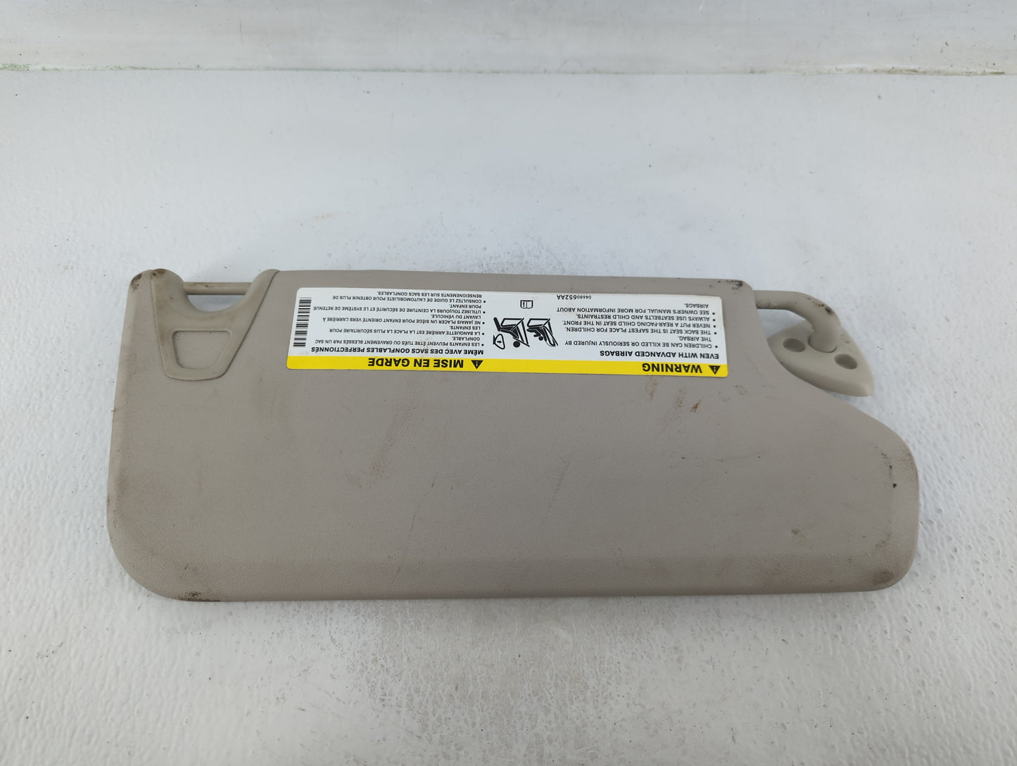 2015 Dodge Journey Sun Visor Shade Replacement Driver Left Mirror Fits OEM Used Auto Parts - Oemusedautoparts1.com