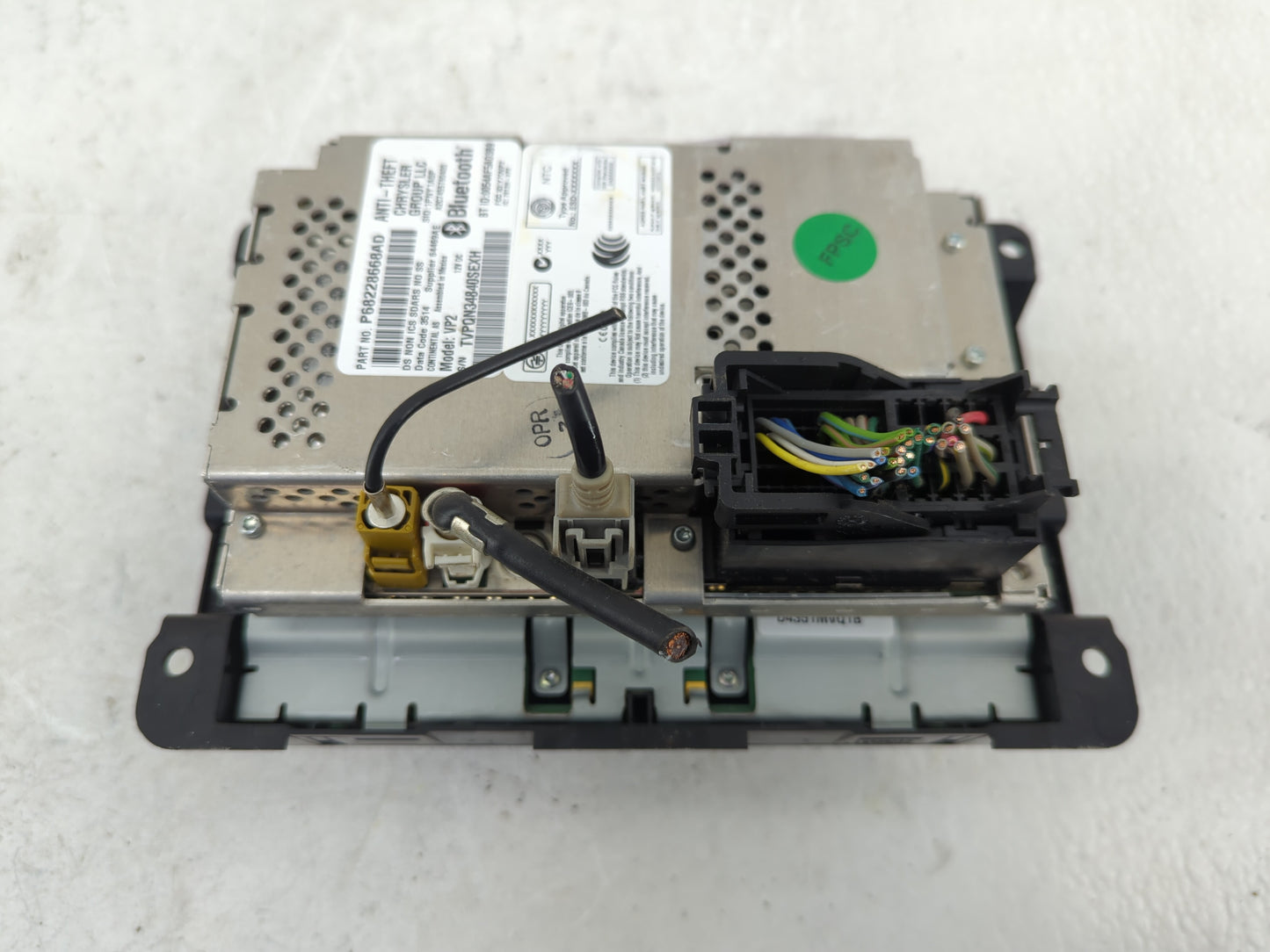 2015 Dodge Ram 1500 Radio AM FM Cd Player Receiver Replacement P/N:P68228668AD Fits OEM Used Auto Parts - Oemusedautoparts1.