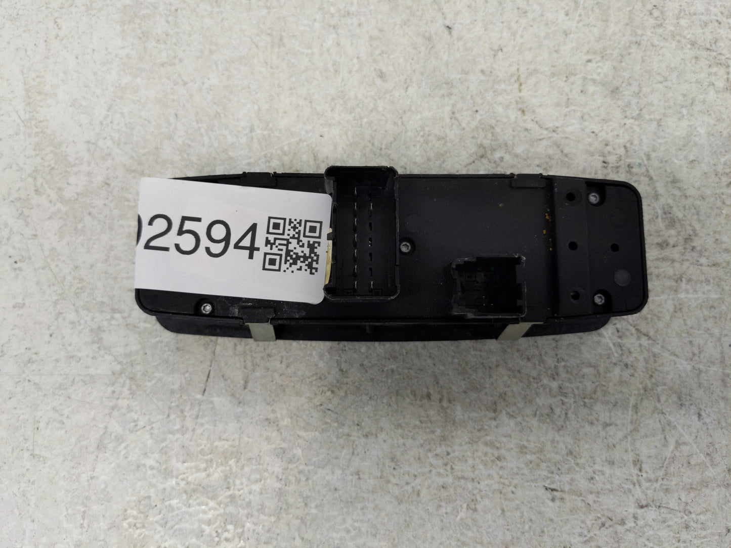 2015 Dodge Ram 1500 Master Power Window Switch Replacement Driver Side Left P/N:68110866AB Fits OEM Used Auto Parts - Oemuse