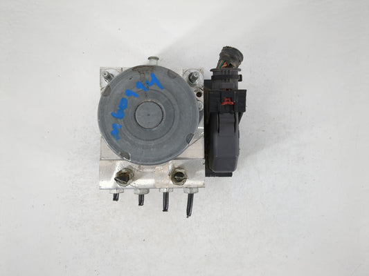 2015 Dodge Ram 2500 ABS Pump Control Module Replacement P/N:161217/8/0361 0 265 252 847 Fits Fits 2014 OEM Used Auto Parts