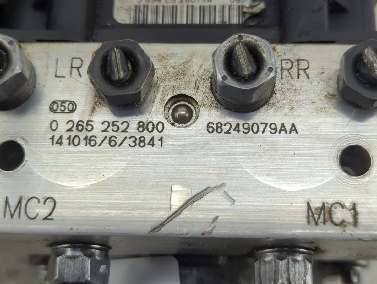 2012-2017 Fiat 500 Anti-Lock Brake ABS Pump Module Actuator OEM P/N:0 265 252 800 68249079AA Fits OEM Used Auto Parts - Oemu