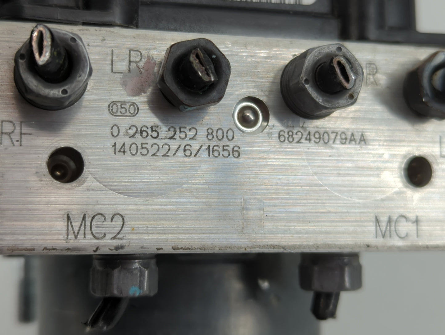 2012-2017 Fiat 500 ABS Pump Control Module Replacement P/N:68249079AA 0 265 252 800 Fits Fits 2012 2013 2014 2015 2016 2017