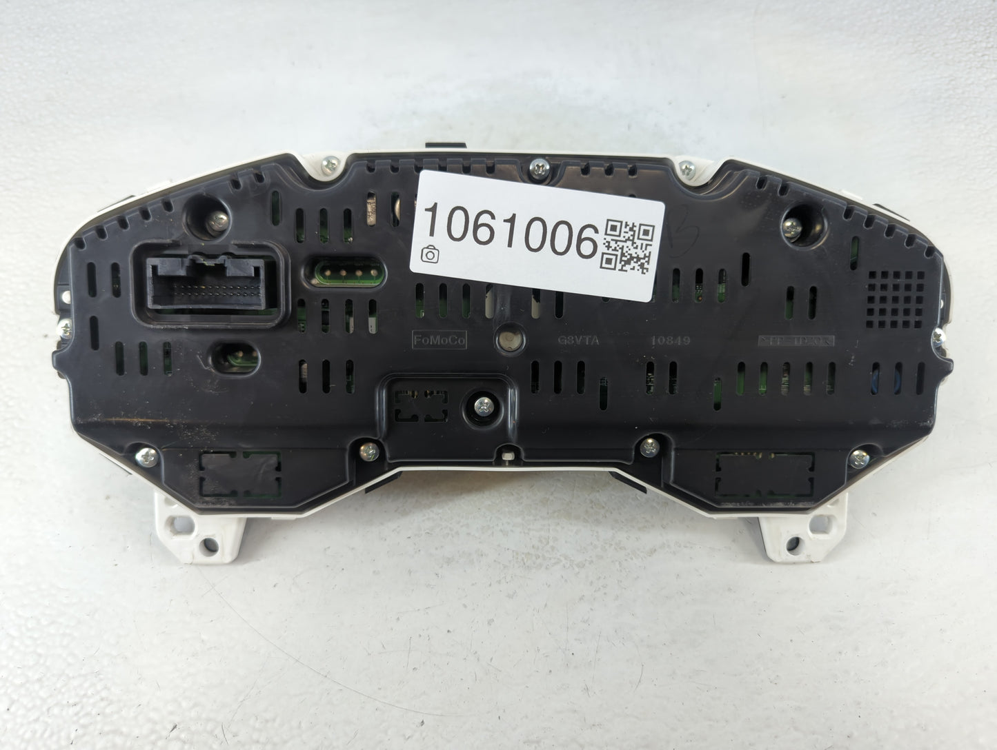 2015 Ford Edge Instrument Cluster Speedometer Gauges P/N:FT4T-10849-CH Fits OEM Used Auto Parts - Oemusedautoparts1.com