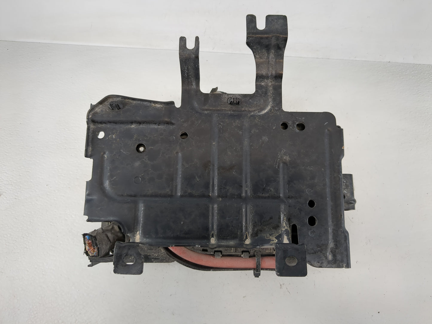 2015-2018 Ford Edge Fusebox Fuse Box Panel Relay Module P/N:G2GT-14A075 AA Fits Fits 2015 2016 2017 2018 OEM Used Auto Parts