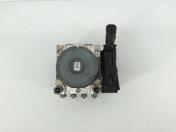 2015-2018 Ford Edge ABS Pump Control Module Replacement P/N:F2GC-2C405-AF F2GC-2C405-AG Fits Fits 2015 2016 2017 2018 OEM Used Auto Parts