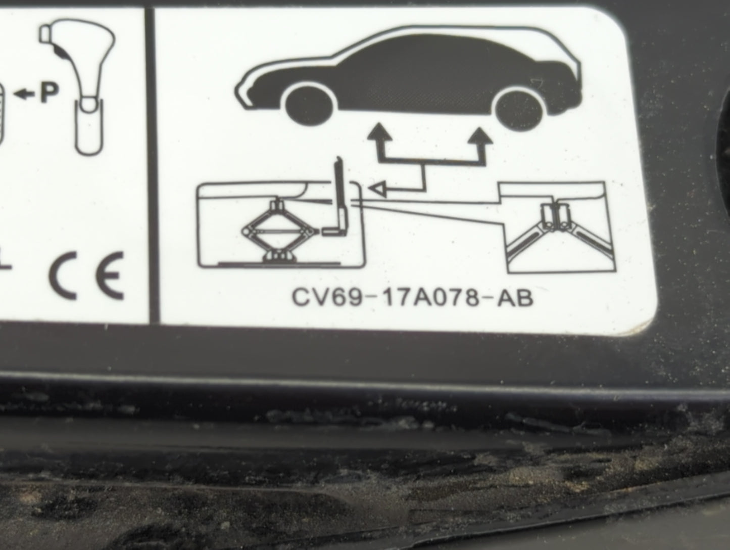 2015 Ford Escape Spare Scissor Car Jack 1396466 - Oemusedautoparts1.com