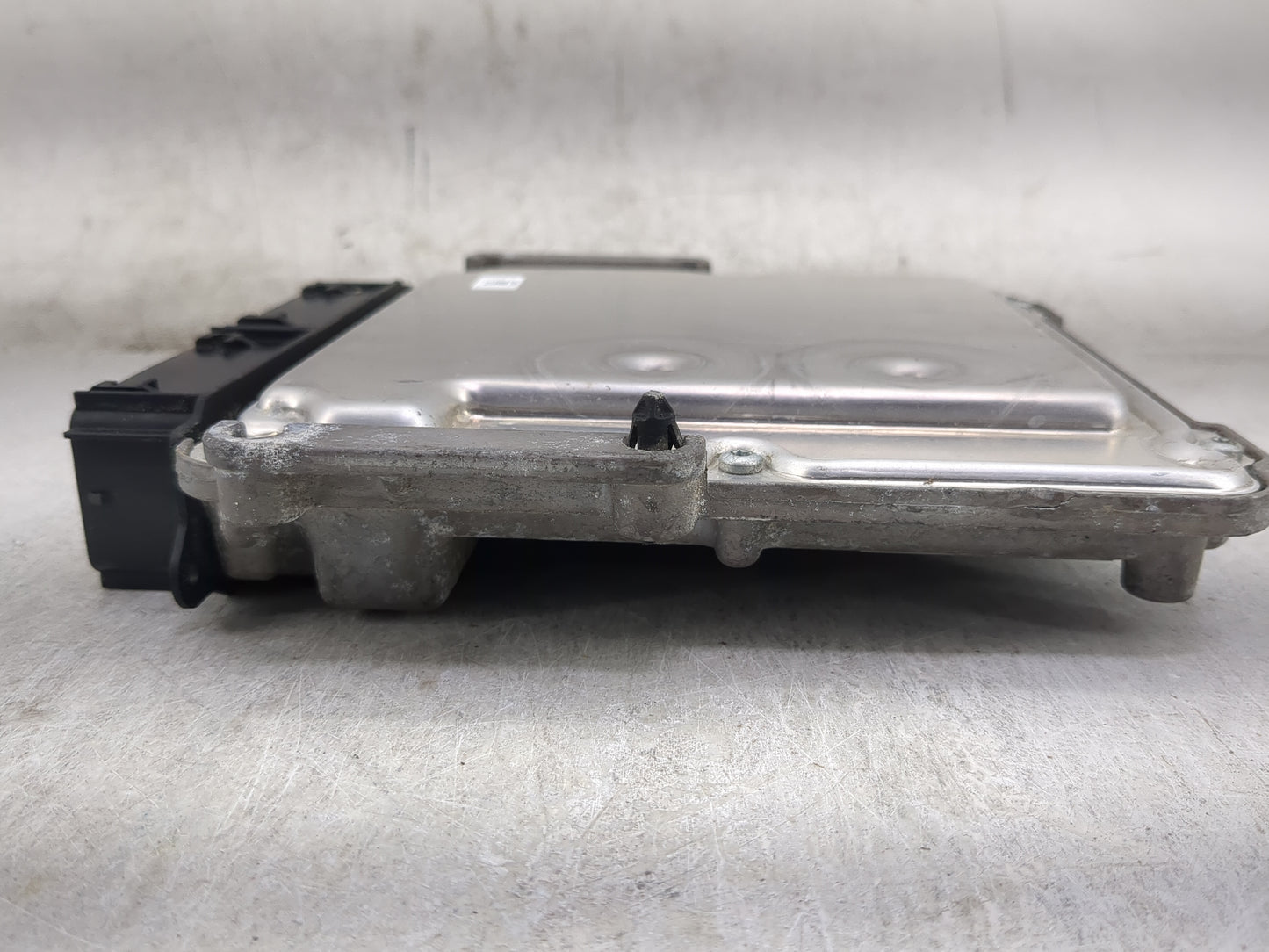 2015-2016 Ford Escape PCM Engine Control Computer ECU ECM PCU OEM P/N:FJ5A-12B684-BA FJ5A-12A650-VC Fits Fits 2015 2016 OEM