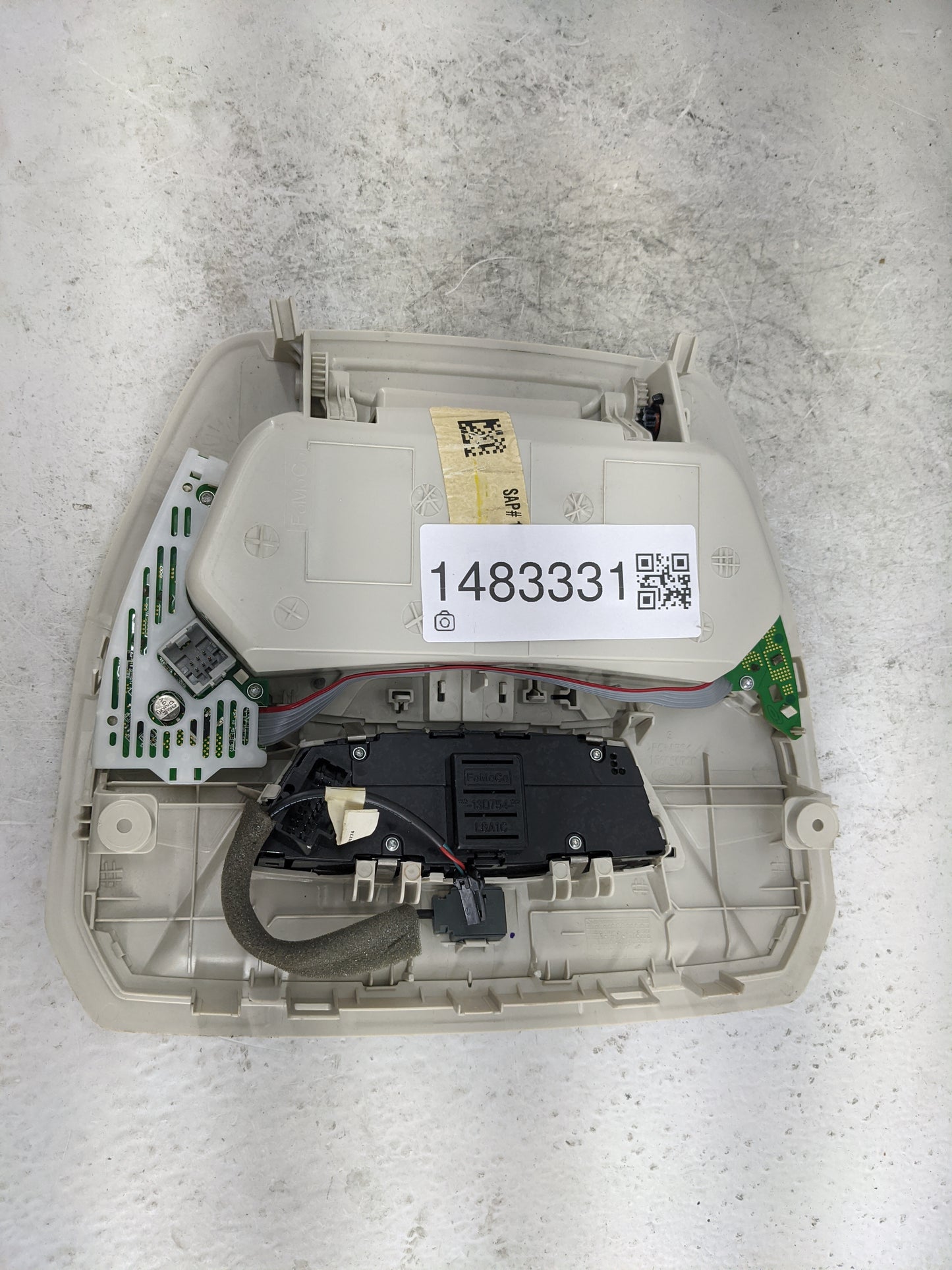 2015 Ford Escape Overhead Roof Console Tan - Oemusedautoparts1.com