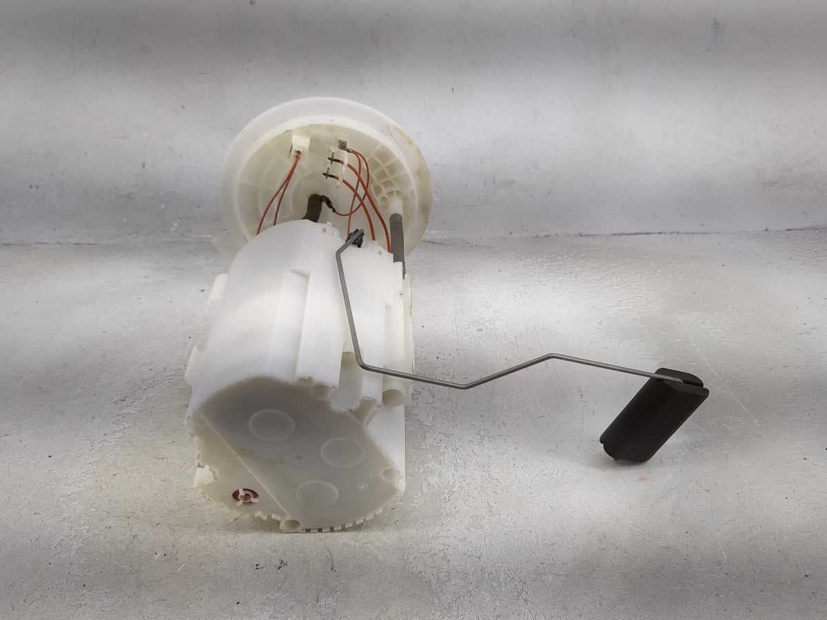 2015-2016 Ford Escape Electrical Gas Fuel Pump Assembly 1492781 - Oemusedautoparts1.com