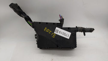2013-2016 Ford Escape Fusebox Fuse Box Panel Relay Module P/N:AV6T-14A142-AB AV6T-14A067-AD Fits Fits 2013 2014 2015 2016 OEM Used Auto Parts