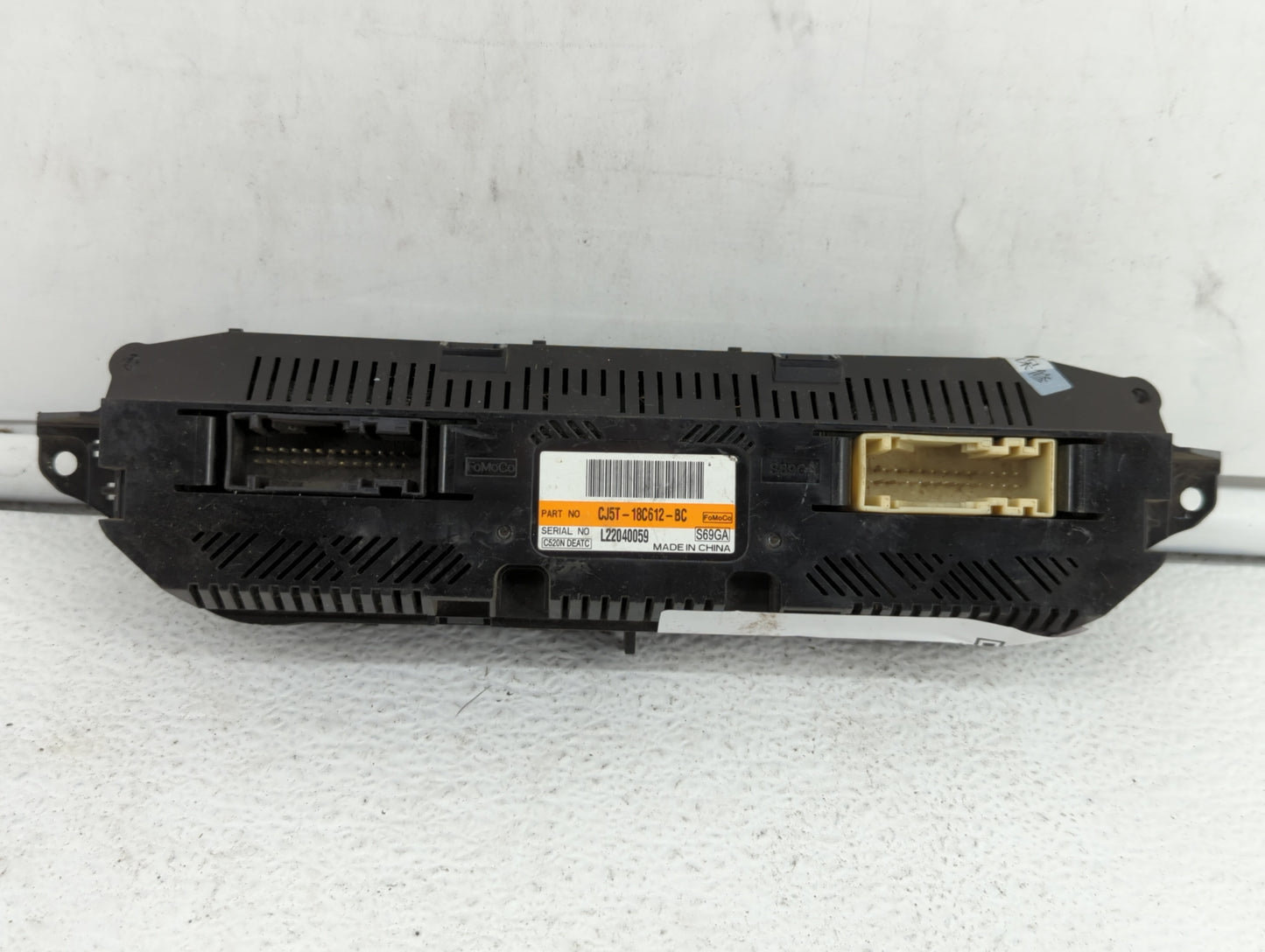 2013-2015 Ford Escape Climate Control Module Temperature AC/Heater Replacement P/N:CJ5T-18C612-AE CJ5T-18C612-BC Fits OEM Us