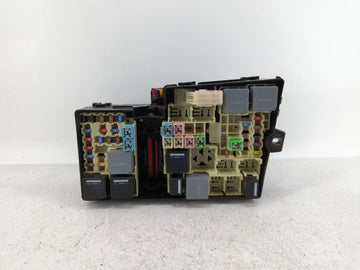 2013-2016 Ford Escape Fusebox Fuse Box Panel Relay Module P/N:AV6T-14A142-AB AV6T-14A067-AD Fits Fits 2013 2014 2015 2016 OEM Used Auto Parts