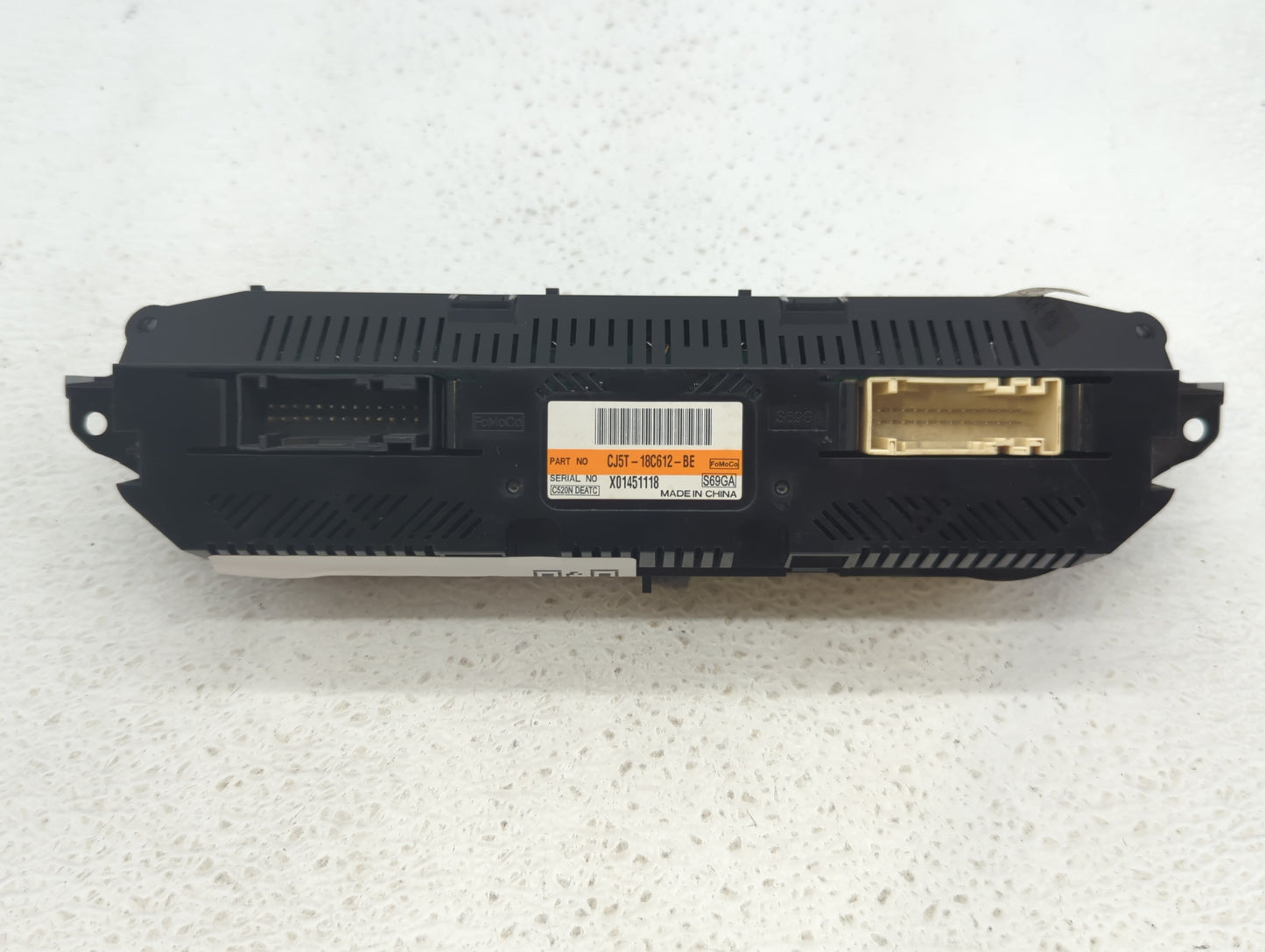 2015-2016 Ford Escape Climate Control Module Temperature AC/Heater Replacement P/N:CJ5T-18C612-BE CJ5T-18C612-BC Fits OEM Us