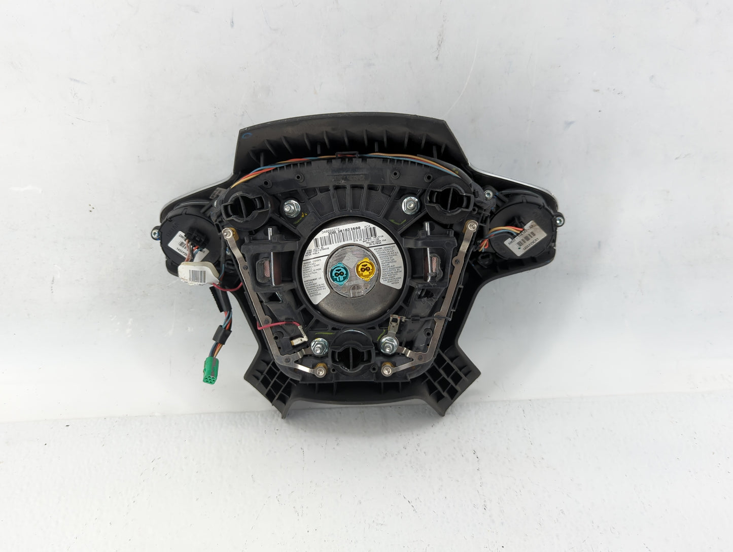 2015-2016 Ford Escape Air Bag Driver Left Steering Wheel Mounted P/N:EJ54 A042B85 BA3 Fits Fits 2015 2016 OEM Used Auto Part