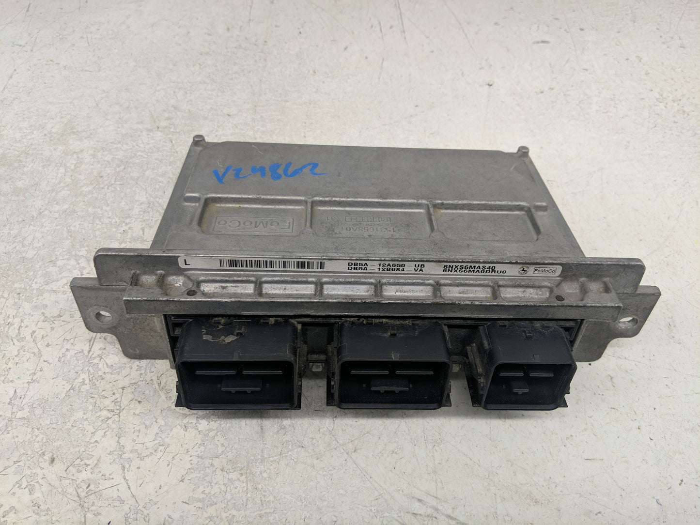 2013-2015 Ford Explorer PCM Engine Control Computer ECU ECM PCU OEM P/N:DB5A-12B684-VA DB5A-12A650-UB Fits OEM Used Auto Par