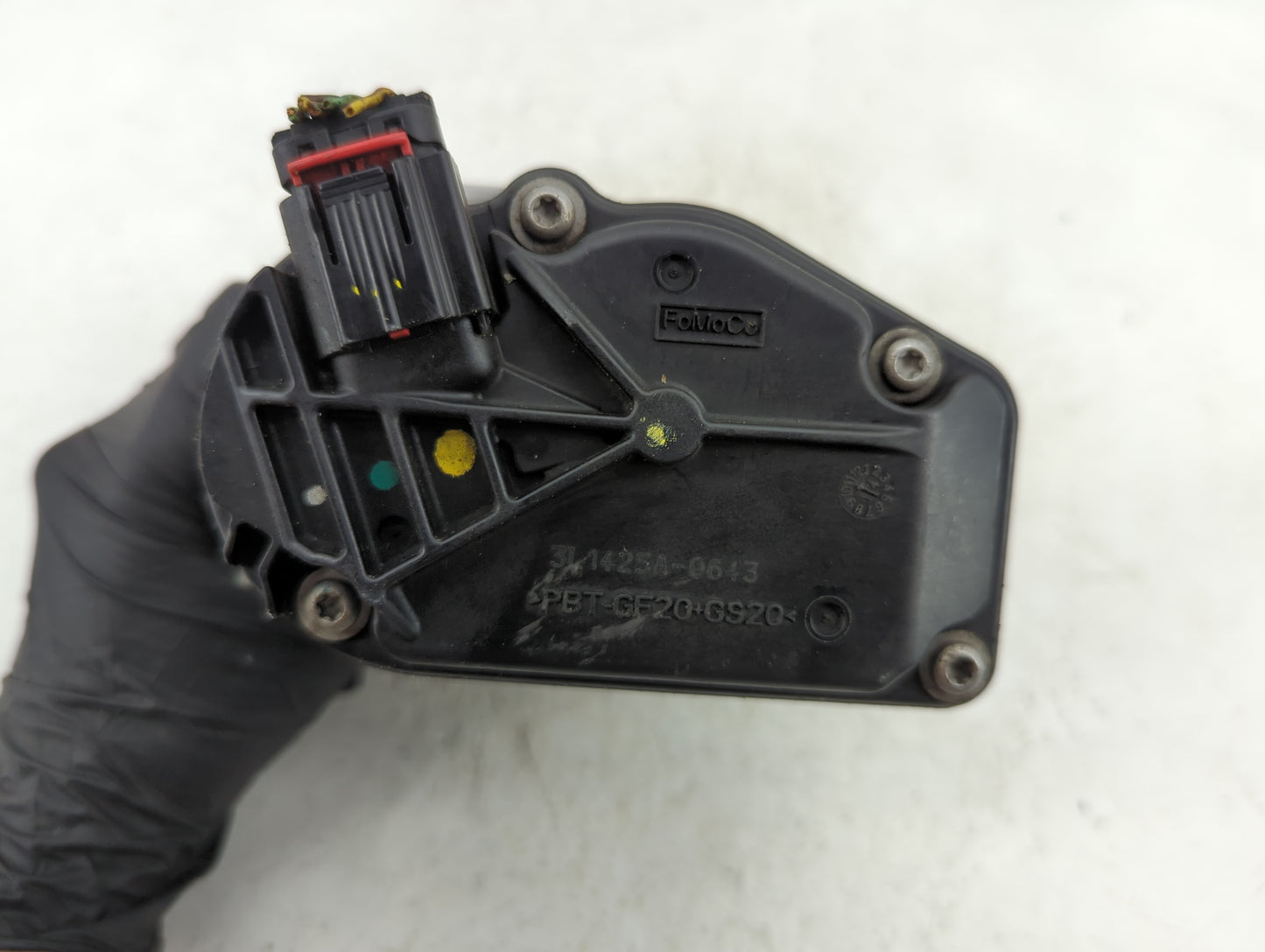 2011-2019 Ford Explorer Throttle Body P/N:AT4E-9F991-EH Fits Fits 2011 2012 2013 2014 2015 2016 2017 2018 2019 OEM Used Auto