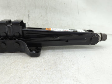 2015 Ford Explorer Spare Scissor Car Jack