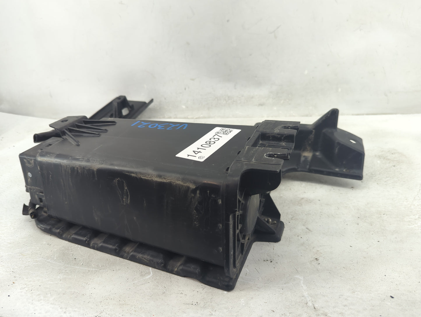 2015 Ford Explorer Fuel Vapor Charcoal Canister 1410837 - Oemusedautoparts1.com