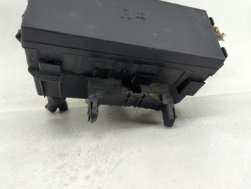 2014-2015 Ford Explorer Fusebox Fuse Box Panel Relay Module Fits Fits 2014 2015 OEM Used Auto Parts