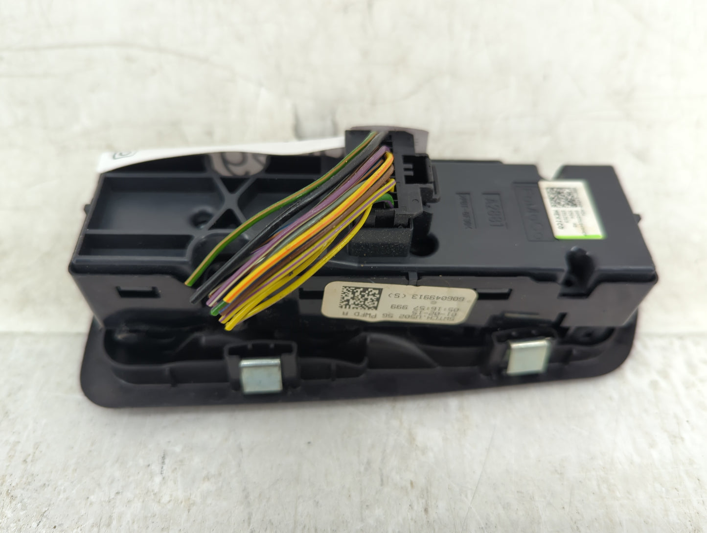 2011-2022 Ford Explorer Master Power Window Switch Replacement Driver Side Left P/N:606049913 Fits OEM Used Auto Parts - Oem