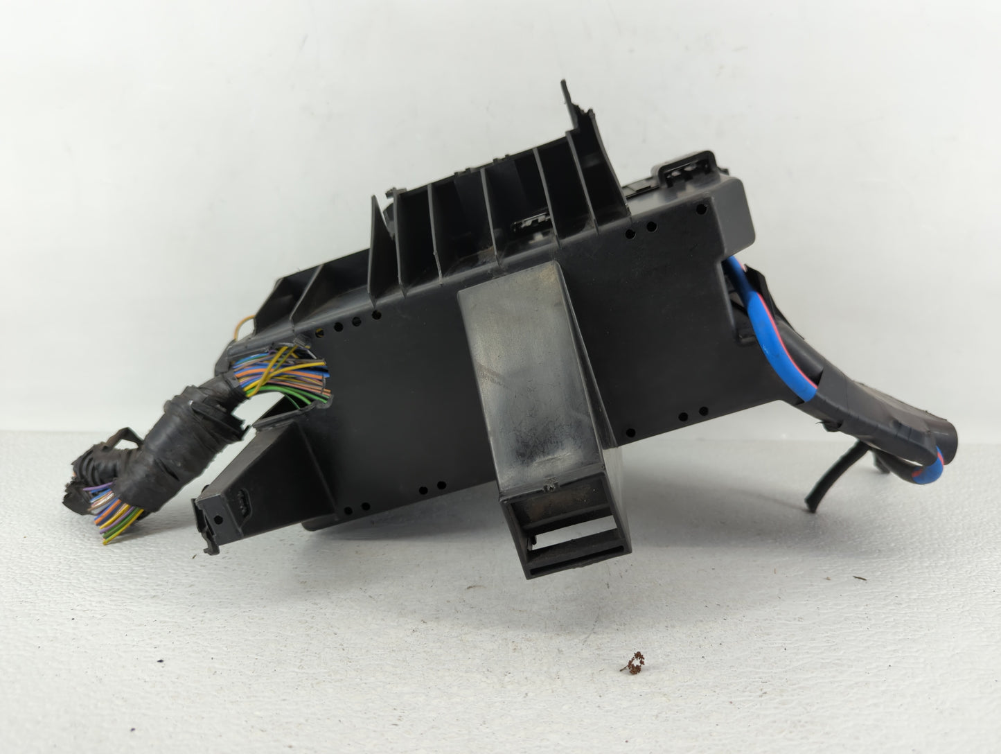2014-2015 Ford Explorer Fusebox Fuse Box Panel Relay Module P/N:BT4T-14A003-AA Fits Fits 2014 2015 OEM Used Auto Parts - Oem