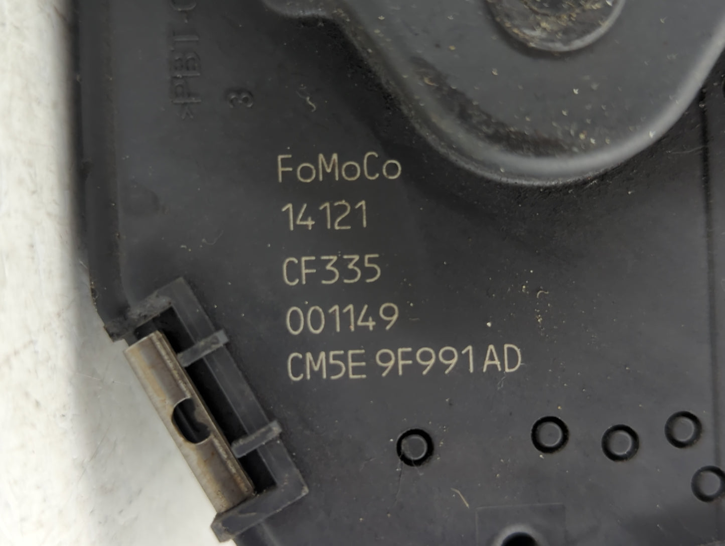 2012-2015 Ford Explorer Throttle Body P/N:CM5E-9F991-AD Fits Fits 2012 2013 2014 2015 2016 2017 OEM Used Auto Parts - Oemuse