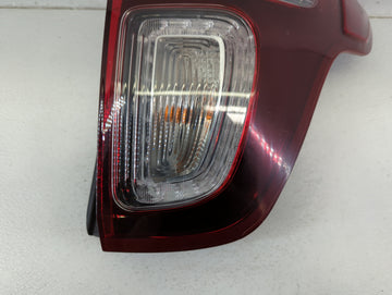 2015 Ford Explorer Tail Light Assembly Passenger Right OEM P/N:DB53-13404-C DB53-13B504-C, BB53-13B504-B, BB53-13404-B Fits OEM Used Auto Parts