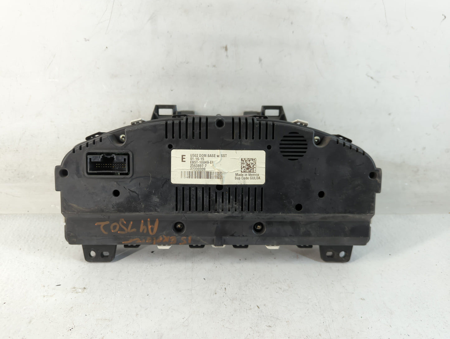 2014-2015 Ford Explorer Instrument Cluster Speedometer Gauges P/N:EB5T-10849-EF Fits Fits 2014 2015 OEM Used Auto Parts - Oe