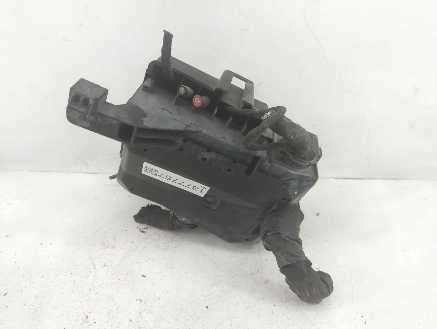 2015 Ford F-150 Fusebox Fuse Box Panel Relay Module Fits OEM Used Auto Parts - Oemusedautoparts1.com