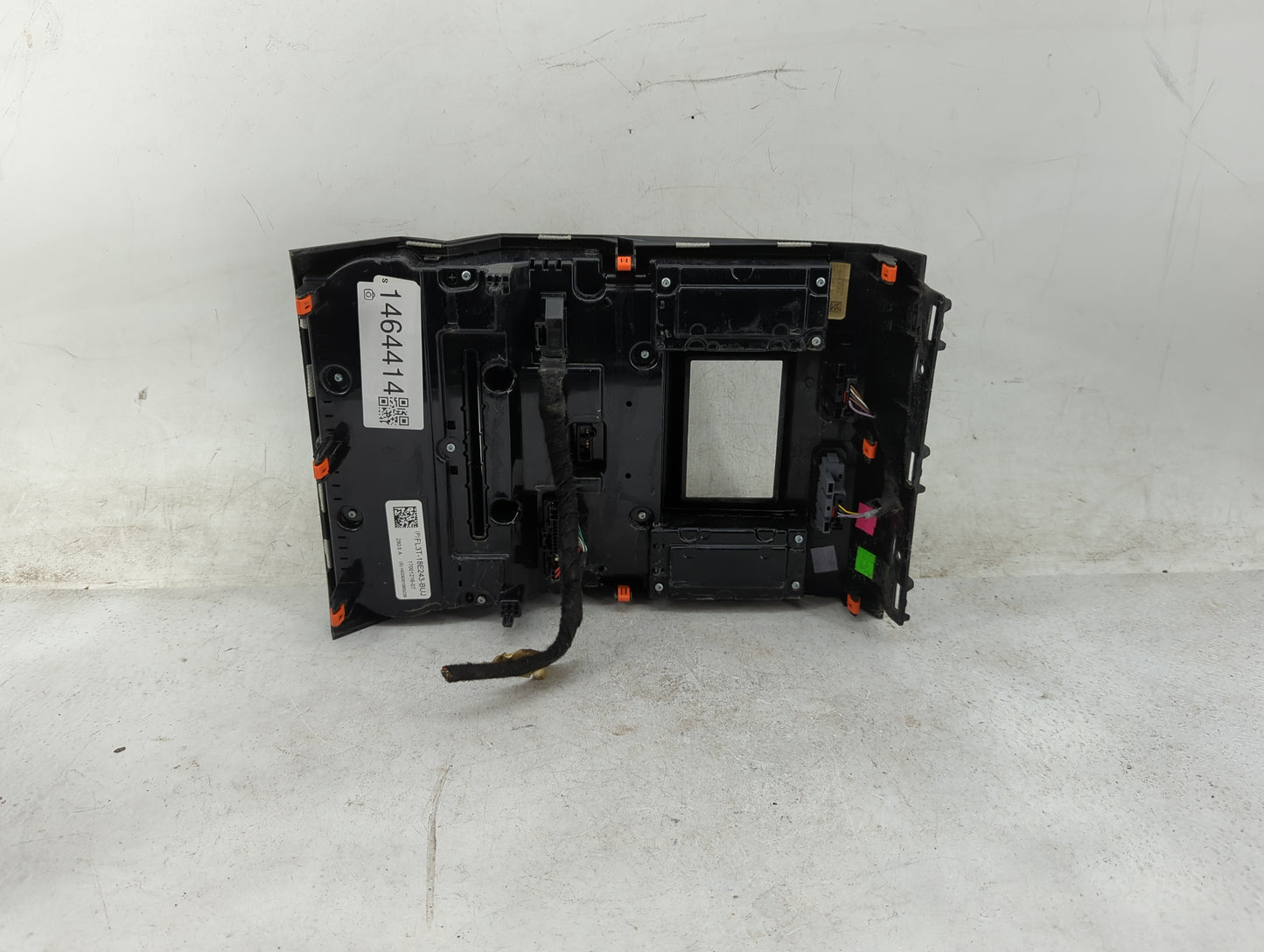 2015-2015 Ford F-150 Radio Control Panel 1464414 - Oemusedautoparts1.com