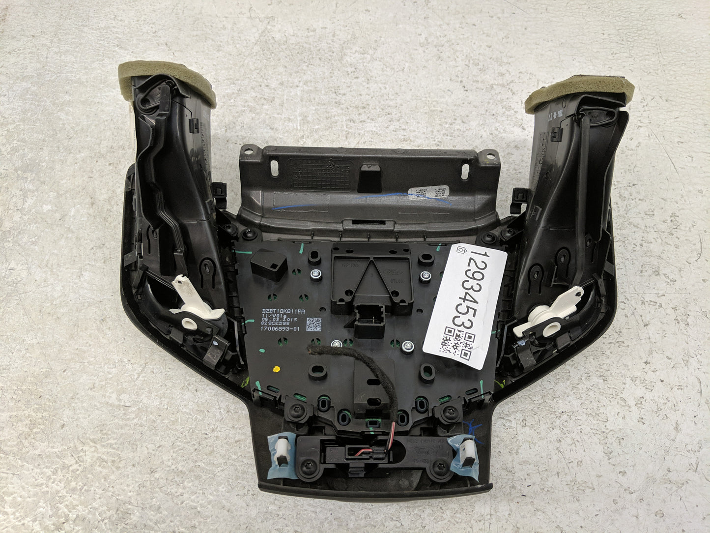 2015-2019 Ford Fiesta Radio Control Panel - Oemusedautoparts1.com