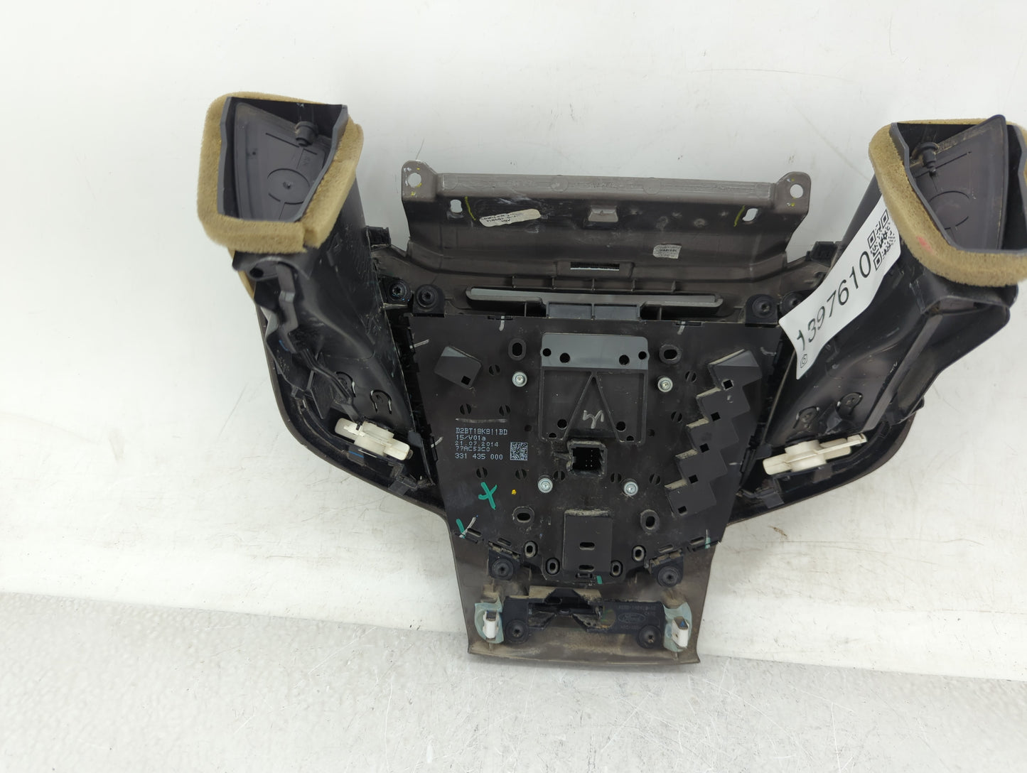 2014-2015 Ford Fiesta Radio AM FM Cd Player Receiver Replacement P/N:D2BT18K811BD Fits Fits 2014 2015 OEM Used Auto Parts -