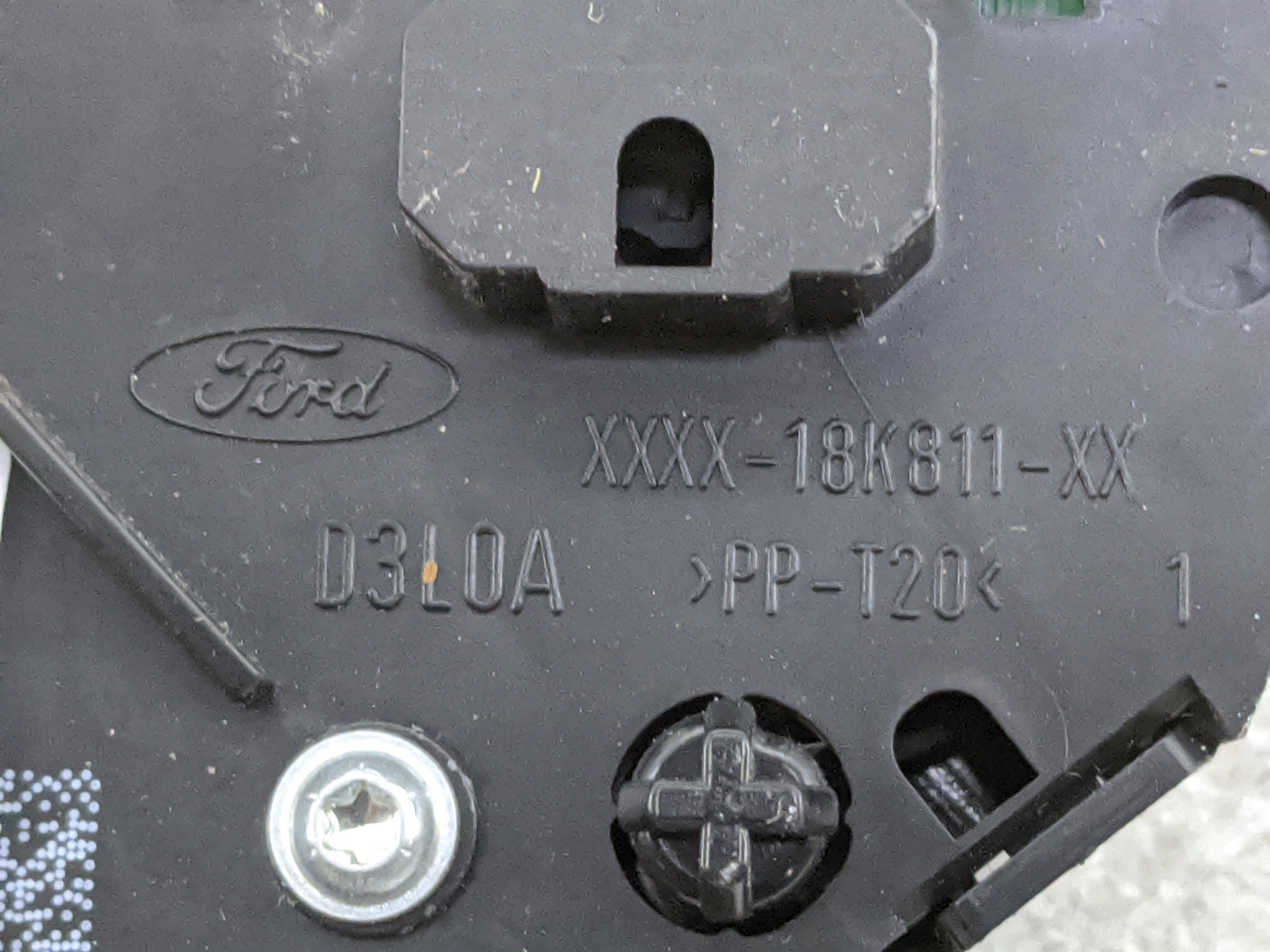 2014-2016 Ford Fiesta Radio AM FM Cd Player Receiver Replacement P/N:XXXX-18K811-XX D3L0A Fits Fits 2014 2015 2016 OEM Used