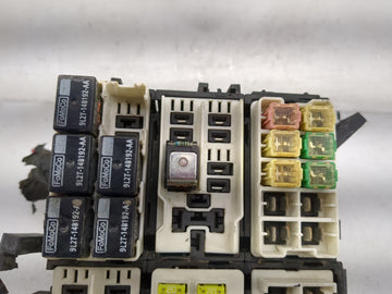 2014-2019 Ford Fiesta Fusebox Fuse Box Panel Relay Module P/N:9L2T-14B192-AA Fits Fits 2014 2015 2016 2017 2018 2019 OEM Used Auto Parts