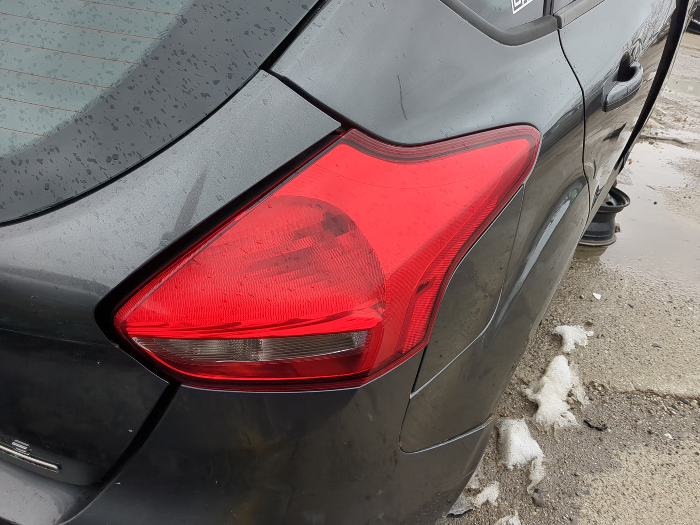 2015 Ford Focus Tail Light Assembly Passenger Right OEM Fits OEM Used Auto Parts - Oemusedautoparts1.com